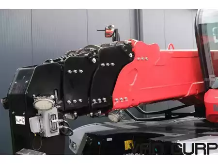 Teleskoptruck fast bom 2021  Manitou MRT 2260 | 2021 | 950h (31)