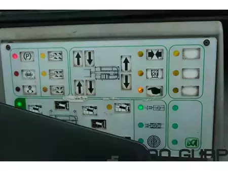 Manipulador fijo 2015  Merlo Roto 40.26 MCSS | 40km/h | 2015 | 4366h (18)