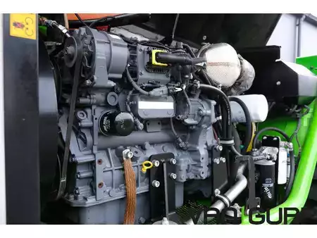 Manipulador fijo 2019  Merlo P 40.17 | 2019 | 2528h | 33km/h (24)