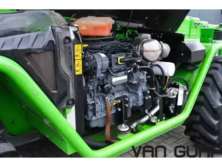 Manipulador fijo 2019  Merlo P 40.17 | 2019 | 2528h | 33km/h (28)