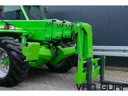 Manipulador fijo 2019  Merlo P 40.17 | 2019 | 2528h | 33km/h (6)