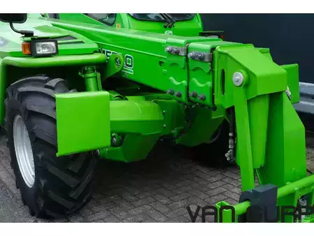 Empilhador telescópico-Fixo 2017  Merlo P 38.13 Plus | 40km/h | 100HP (6)