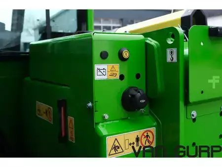 Empilhador telescópico-Fixo 2025  Merlo TF 27.6 | 27.6 TOP | 27.6 Plus | 40km/h (13)