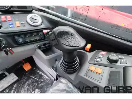 Telescopic forklift rigid 2024  Manitou MLT 635 140V + | NEW | A/C (29)