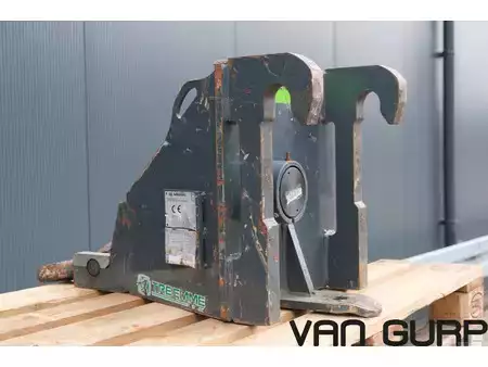 Ładowarki teleskopowe 2019  Merlo A1000 | Lasthaken crane hook 5000kg ZM2 (1)