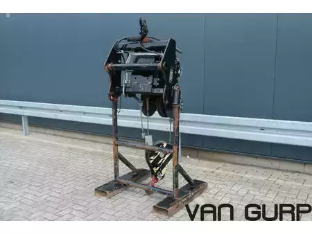 Verreikers (vast) 2015  Manitou 5 tons | lier Winde Winch Treuil | 2015 (6)