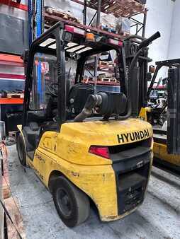 Diesel heftrucks 2017  Hyundai 25D-9 (1)