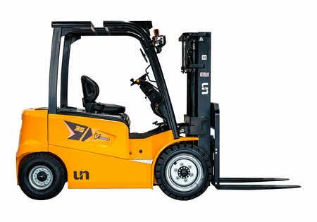 Elektromos 4 kerekű 2023  UN Forklift FB25-VZNQZB (2) 