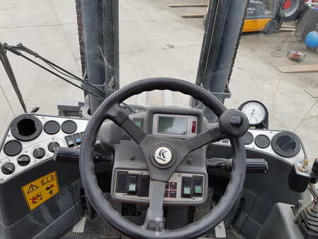 Diesel heftrucks 2010  Kalmar DCE55-6HM (8)