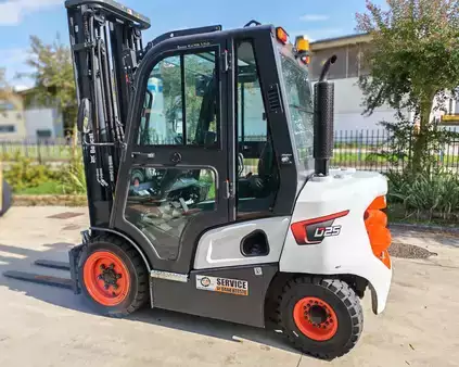Carrelli elevatori diesel 2024  Bobcat B25 NXP (2)