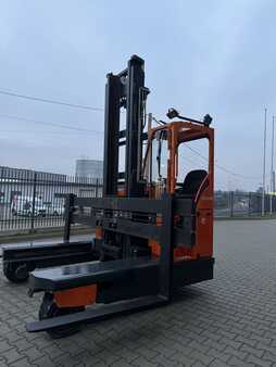 Chariot multidirectionnel 2007  Hubtex  DQ40.Only !!!! 1557 hours.Like new (5)