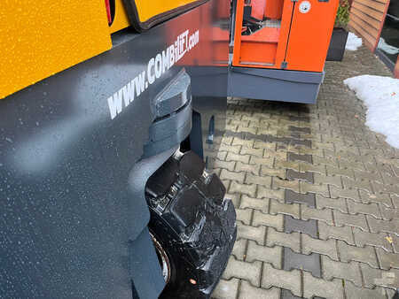 Elevatore 4 vie 2004  Combilift C6000 // DIESEL // Oryginal only 2530 hours !!!!! (14)