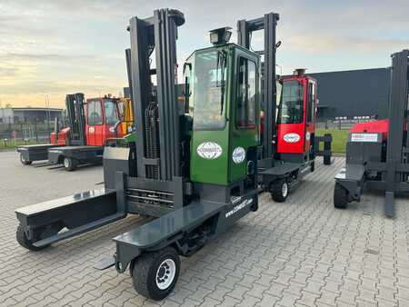 Four-way trucks 2011  Combilift  C4000 // 2011 year // LPG // Triplex 5500 mm // Fork positioner // Very good condition (1)