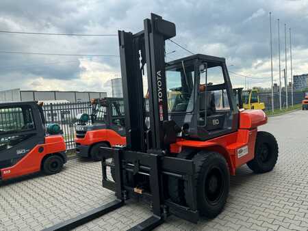 Carrello elevatore diesel 2006  Toyota 5FD80 // LIKE NEW // Oryginal only1128 hours // FIRST FACTORY PAINT (7) 