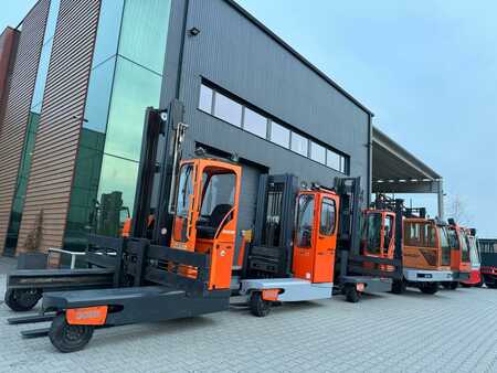 Chariot multidirectionnel 2004  Combilift C6000+Traverse. Oryginal only 2530 hours !!! (18)