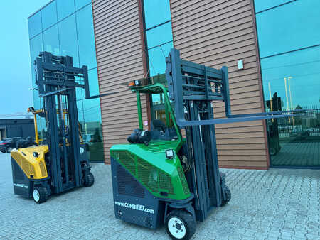 Vierwegestapler 2010  Combilift CB3000,2010 year-Sold to Germany (15)