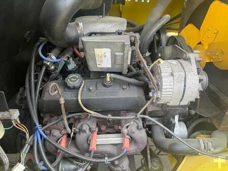 Gázüzemű targoncák 1985  Hyster H 7.0 XL (14)