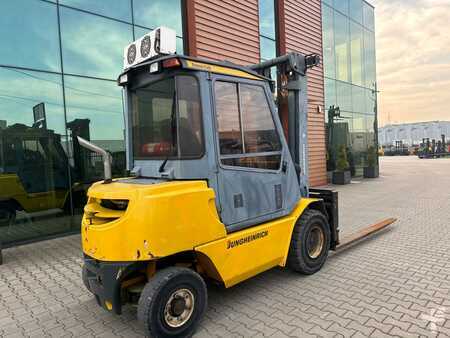Diesel heftrucks 2002  Jungheinrich DFG45 //Positioner + sideshift/Air condition/Full cabin (3)