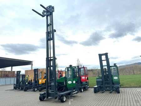 Čtyřcestný vysokozdvižný vozík 2008 Combilift C4000 // Diesel //Triplex 6800 mm (2)