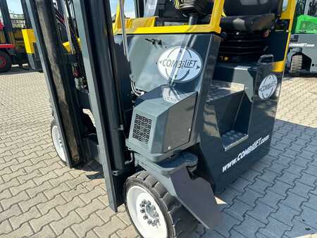 Vierwegestapler 2019  Combilift C4500CB // 2019 year // Triplex 6400 mm (18)