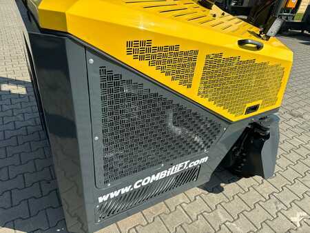 Vierwegestapler 2019  Combilift C4500CB // 2019 year // Triplex 6400 mm (20)