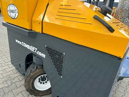 Fyrvägstruck 2010  Combilift C2500  //LPG //Triplex// Wide positioner // (14)
