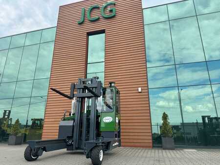 Carretilla de 4 vías 2014  Combilift C5000 // LPG //Low mast only 2800 mm (1)