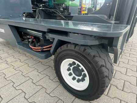 Carretilla de 4 vías 2014  Combilift C5000 // LPG //Low mast only 2800 mm (20)