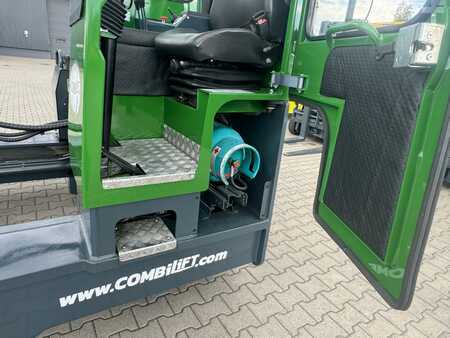 Carretilla de 4 vías 2014  Combilift C5000 // LPG //Low mast only 2800 mm (9)