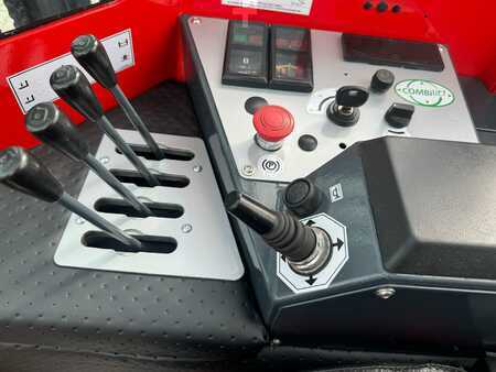 Empilhador Quatro caminhos 2009  Combilift Combilift  C4000 // DIESEL // Low mast (5)