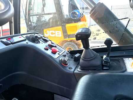 Telehandler Fixed 2018  JCB TLT30G /2018 /Positioner +sideshift (19)
