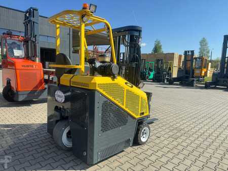 Vierwegestapler 2016  Combilift CB3000 // 2016 year // Triplex // positioner +side shift (2)