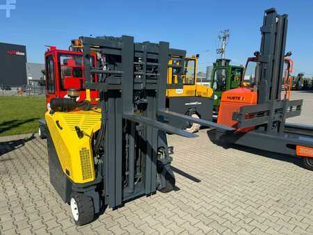 Vierwegestapler 2016  Combilift CB3000 // 2016 year // Triplex // positioner +side shift (20)