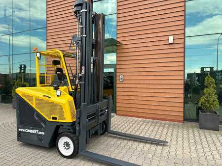 Four-way trucks 2019  Combilift C4500CB // 2019 year // Triplex 6400 mm (1)