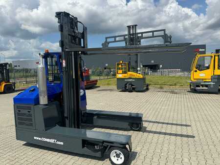 Wózki 4-kierunkowe 2010  Combilift C3000/ Triplex 7500 mm /Only  5464 hours !!! (6)