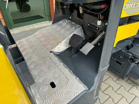 Carrelli per corridoi stretti 2017  Combilift 15 NE//  Only 6462 h// Battery 2022 year (6)