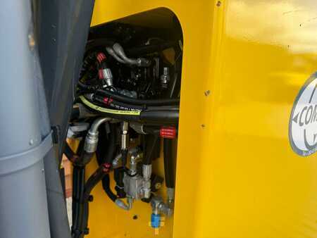 Carrelli elevatori 4 vie 2012  Combilift C2500 EST/ELECTRIC /Only 1451 hours/ battery reconditioned,efficiency of 81%. (13)