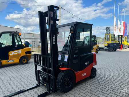 El truck - 4 hjulet 2023  [div] TIDER FB25 // Lithium ion battery (17)