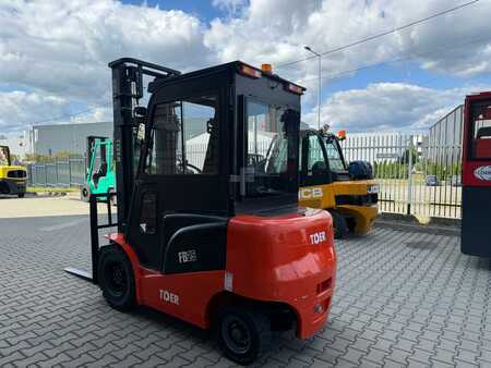 El truck - 4 hjulet 2023  [div] TIDER FB25 // Lithium ion battery (2)