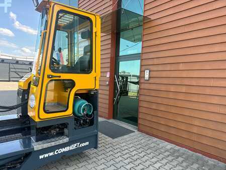 Čtyřcestný vysokozdvižný vozík 2015  Combilift C4000 //2015 year//LPG / Low mast (11)