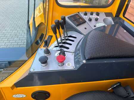 Čtyřcestný vysokozdvižný vozík 2015  Combilift C4000 //2015 year//LPG / Low mast (14)