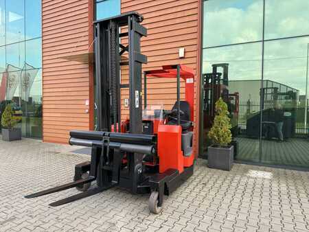 Čtyřcestný vysokozdvižný vozík 2007  BT BT FRE270 / Like new / Baterry 80 % / Only 3500 hours (8)