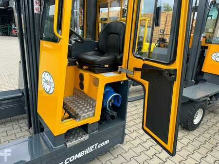 Čtyřcestný vysokozdvižný vozík 2008  Combilift C3000/ Triplex 5500 mm (6)