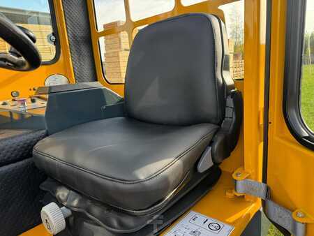 Čtyřcestný vysokozdvižný vozík 2003  Combilift C4000 // Diesel //4500 mm (5)