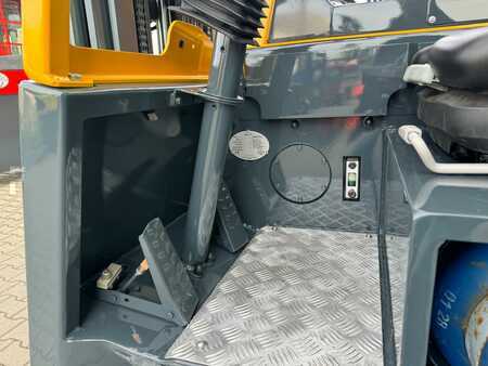 Wózki 4-kierunkowe 2017  Combilift CB3000 //2017 year // Toyota engine (20)