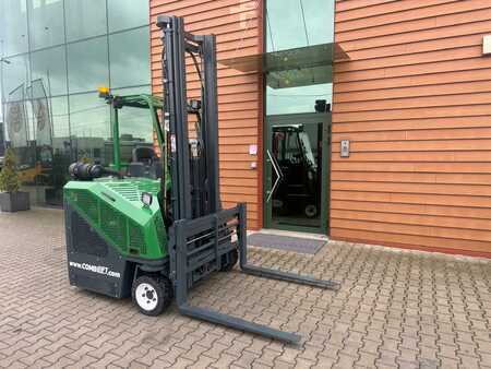 Wózki 4-kierunkowe 2013  Combilift CB3000 // Diesel // Only 5185 hours (5)