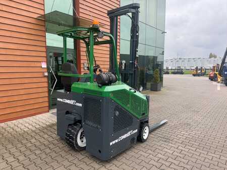 Wózki 4-kierunkowe 2013  Combilift CB3000 // Diesel // Only 5185 hours (6)