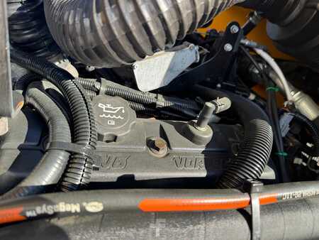 Wózki 4-kierunkowe 2017  Combilift C6000 //LPG // 2017 year // Very good condition (11)