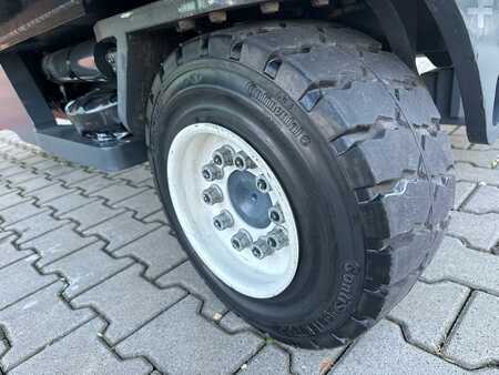 Wózki 4-kierunkowe 2021  Combilift C4000 /2021 year/LPG / 1708 hours !!! (19)