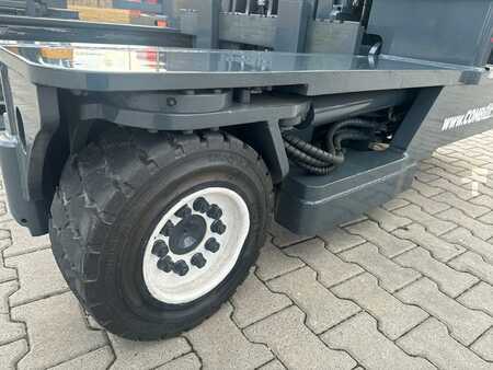 Wózki 4-kierunkowe 2015  Combilift C4000 // 2015 year // Triplex 8400 mm  // Only  7299 hours (16)